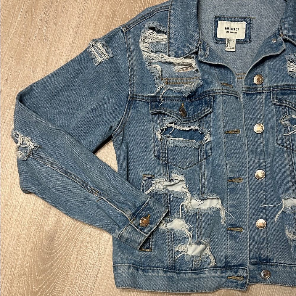 Forever 21 Distressed Denim Jacket Sz L - Picture 5 of 9